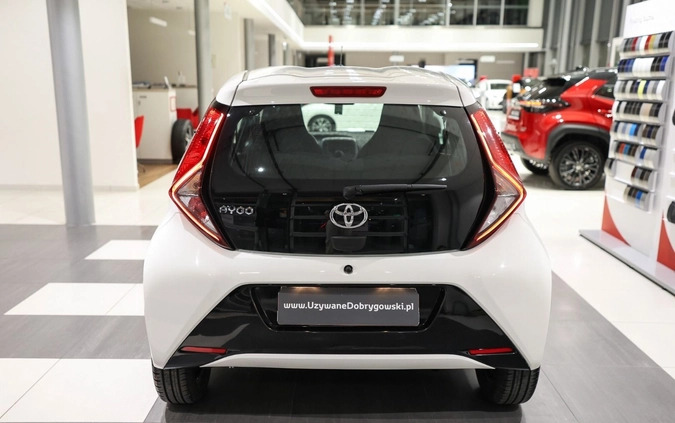 Toyota Aygo cena 56850 przebieg: 47225, rok produkcji 2021 z Frombork małe 596
